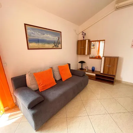 Toni * דראמליי