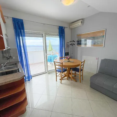 Апартаменты Toni *