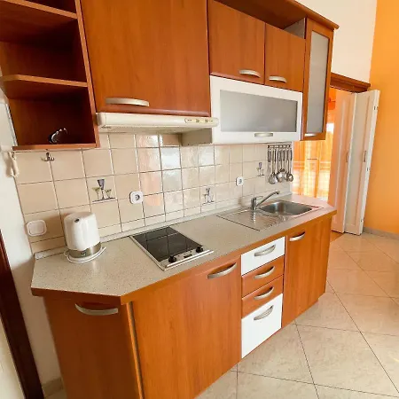 Апартаменты Toni *